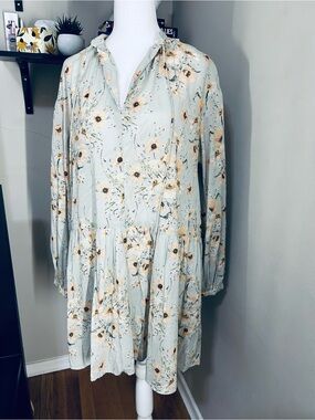 H&M Light Sage Floral Tie-Neck Long Sleeve Mini Dress